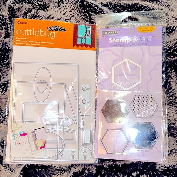 New Set of 2 thin metal die cuts and clear stamps for planner paper crafting - Picture 3 of 15